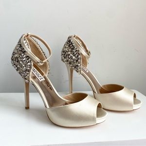 Badgley Mischa Vanity Sandal rhinestone size 6.5